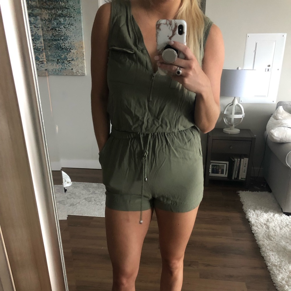 Army green romper